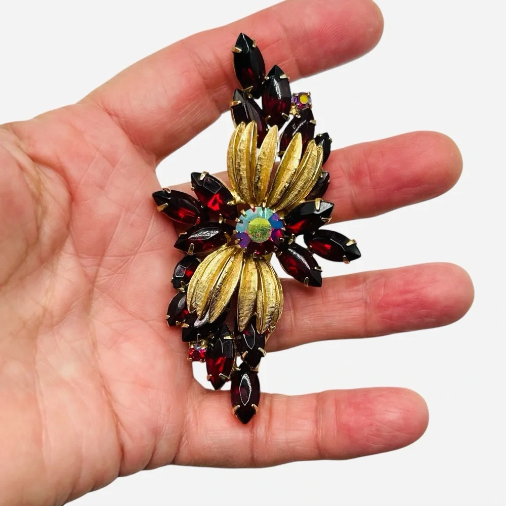 Stunning Vintage Ruby Red Navette Rhinestone and Leaf Brooch